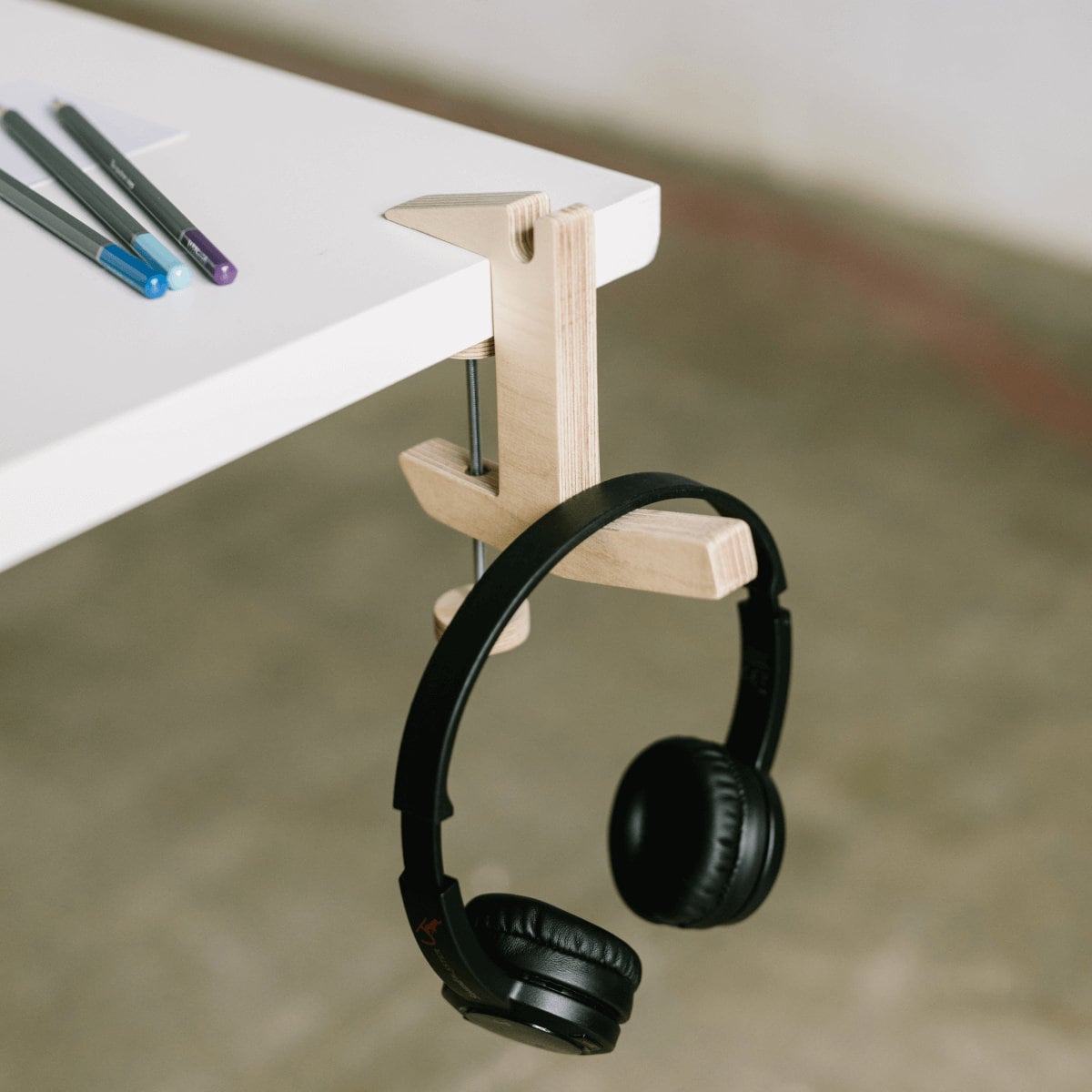 Mobile Hanger to Organize Headphones, Umbrellas, Bags and More on Any Surface. Versatile and Easy to Install. the SERJANT