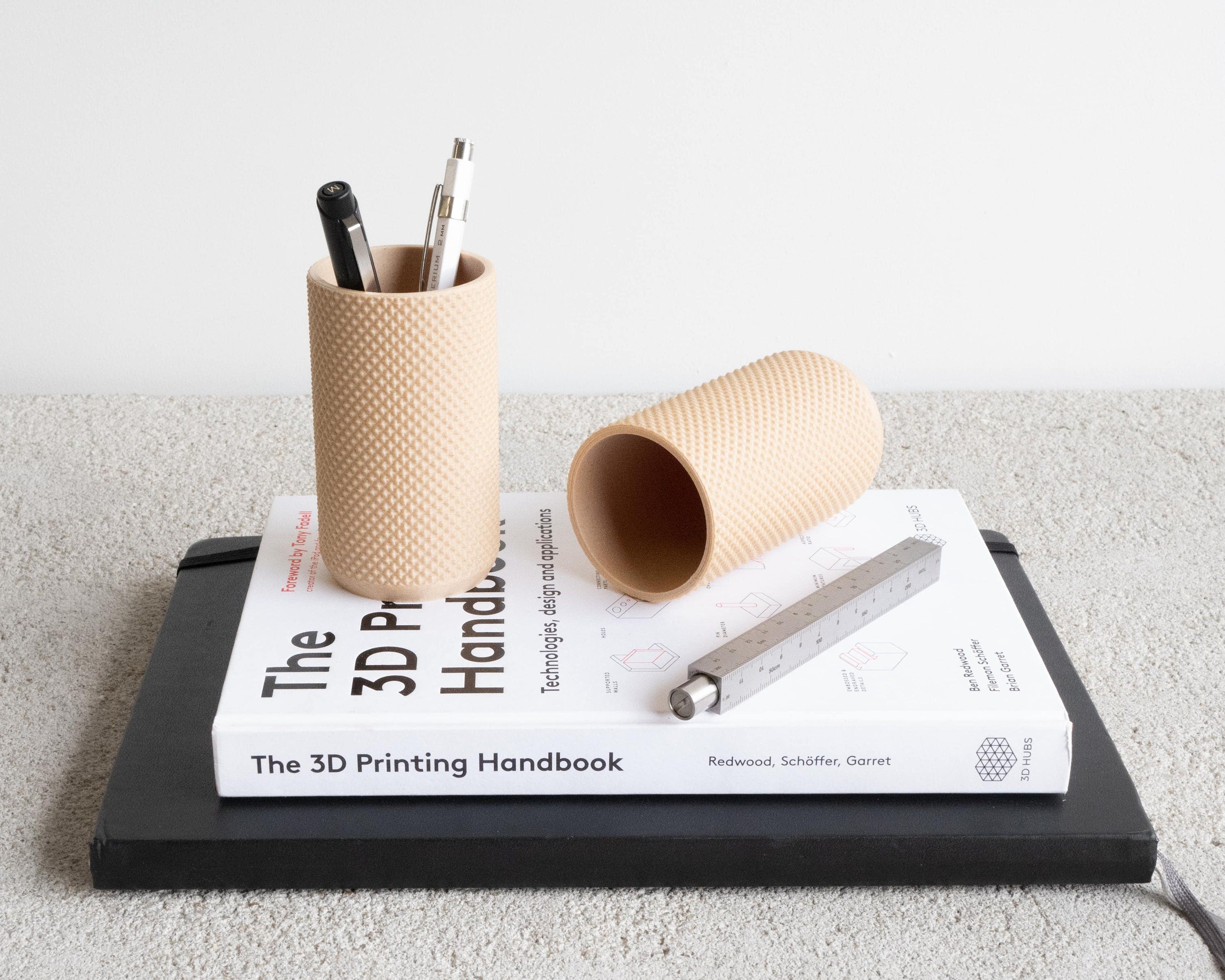 Piko Pen Holder