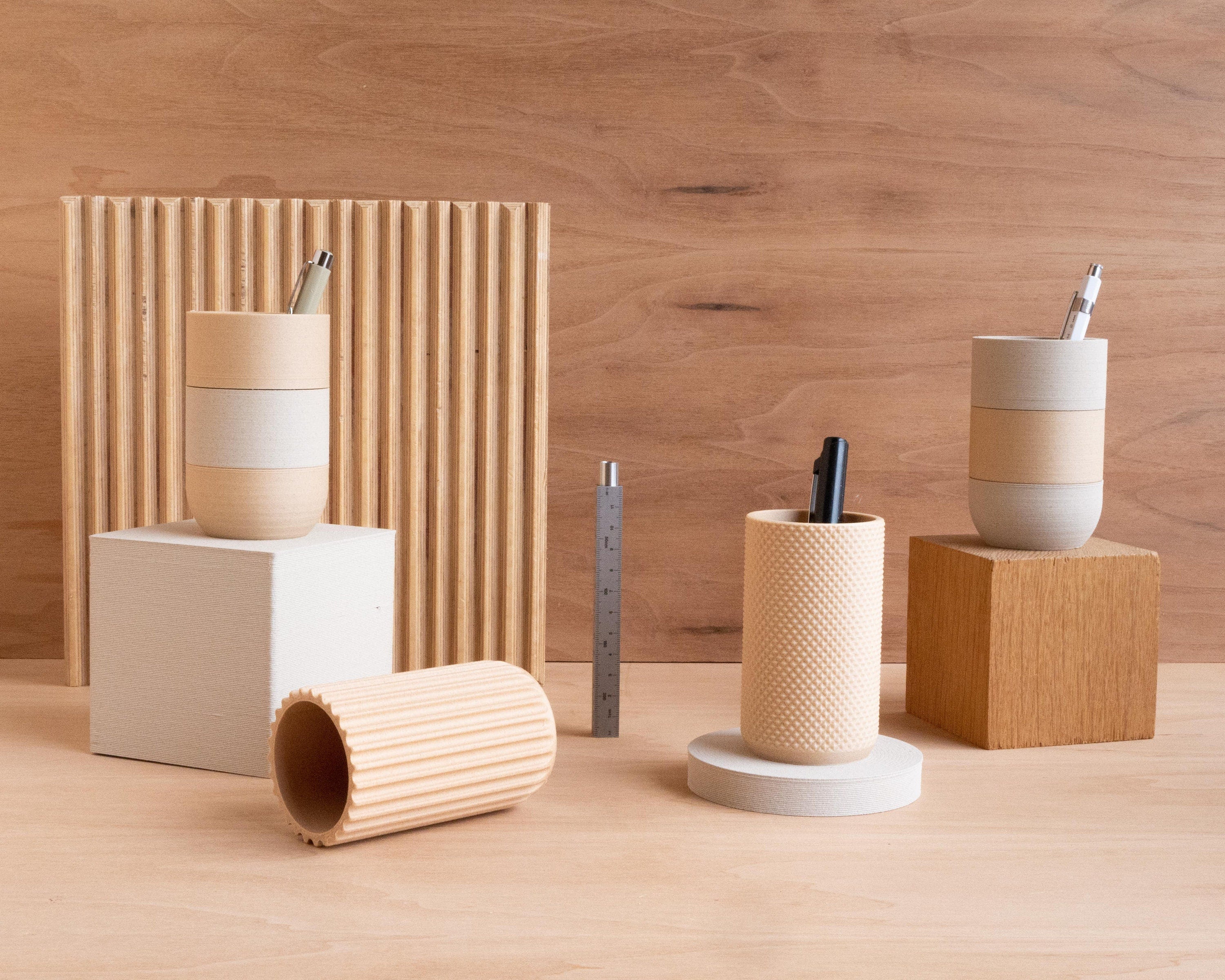 Piko Pen Holder