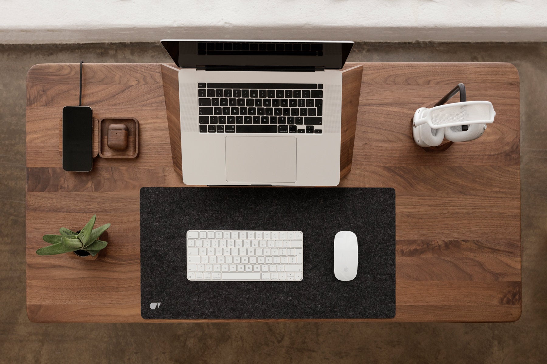 Handmade Wooden Desk, Solid Wood Desk Top, Small Wood Computer Desk, Work from Home, Mid Century Retro Desk, Home Office Organization