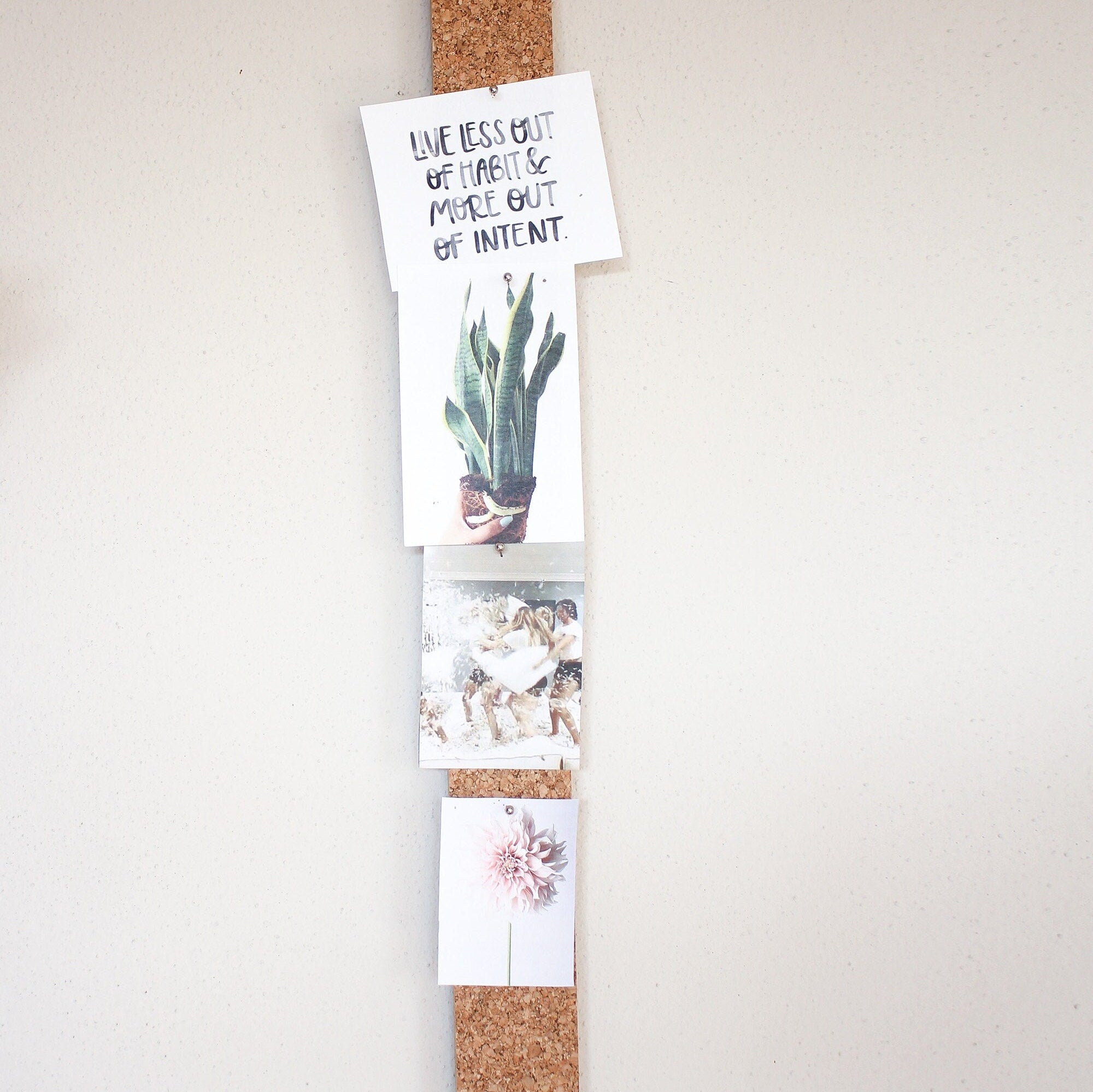 Cork Notice Board, Pin Board, Cork Notice Board, Wall Decoration - RIGO
