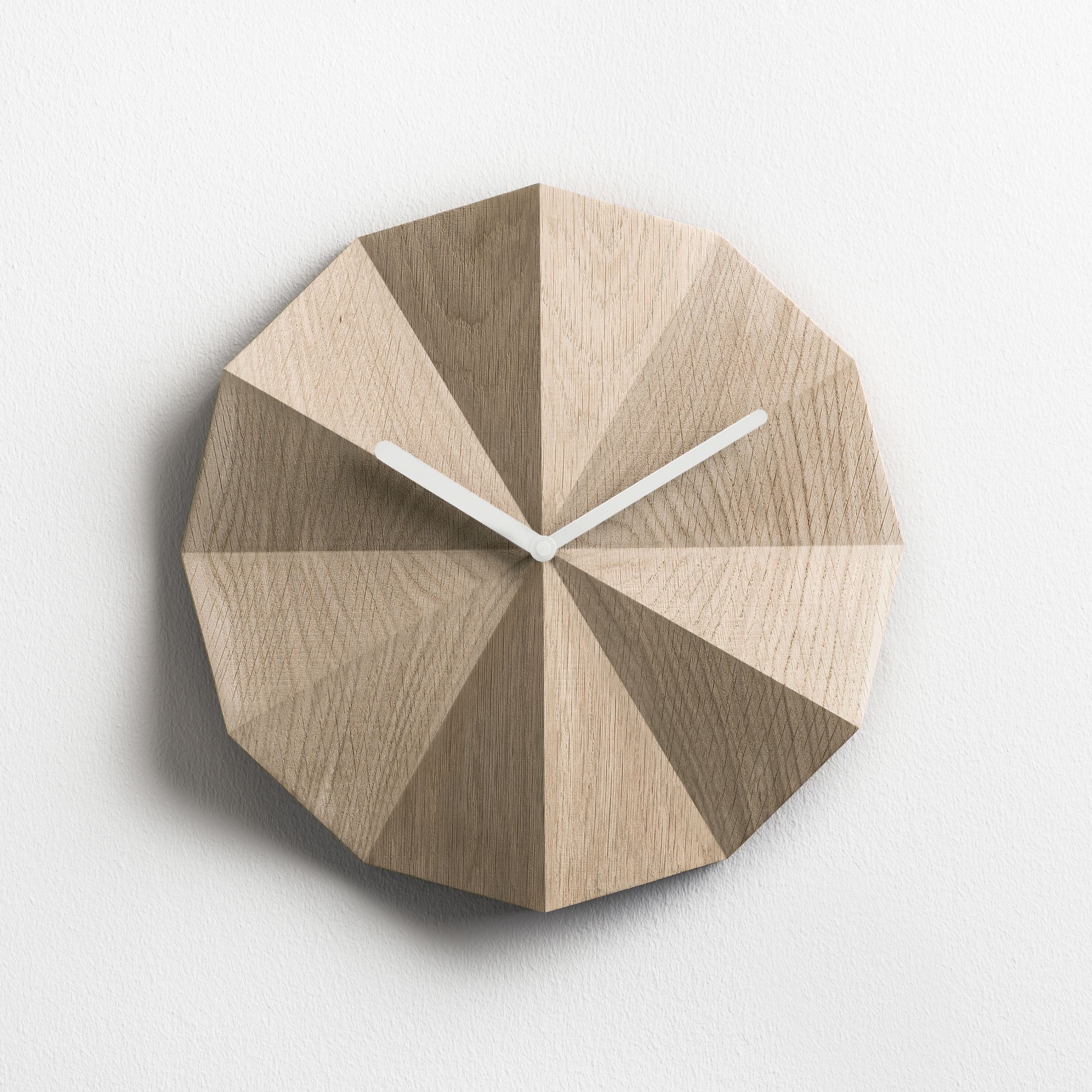 Delta Clock Oak • Minimalist Wooden Wall Clock • Natural Oak • Unique Home Wall Art • Office Decor