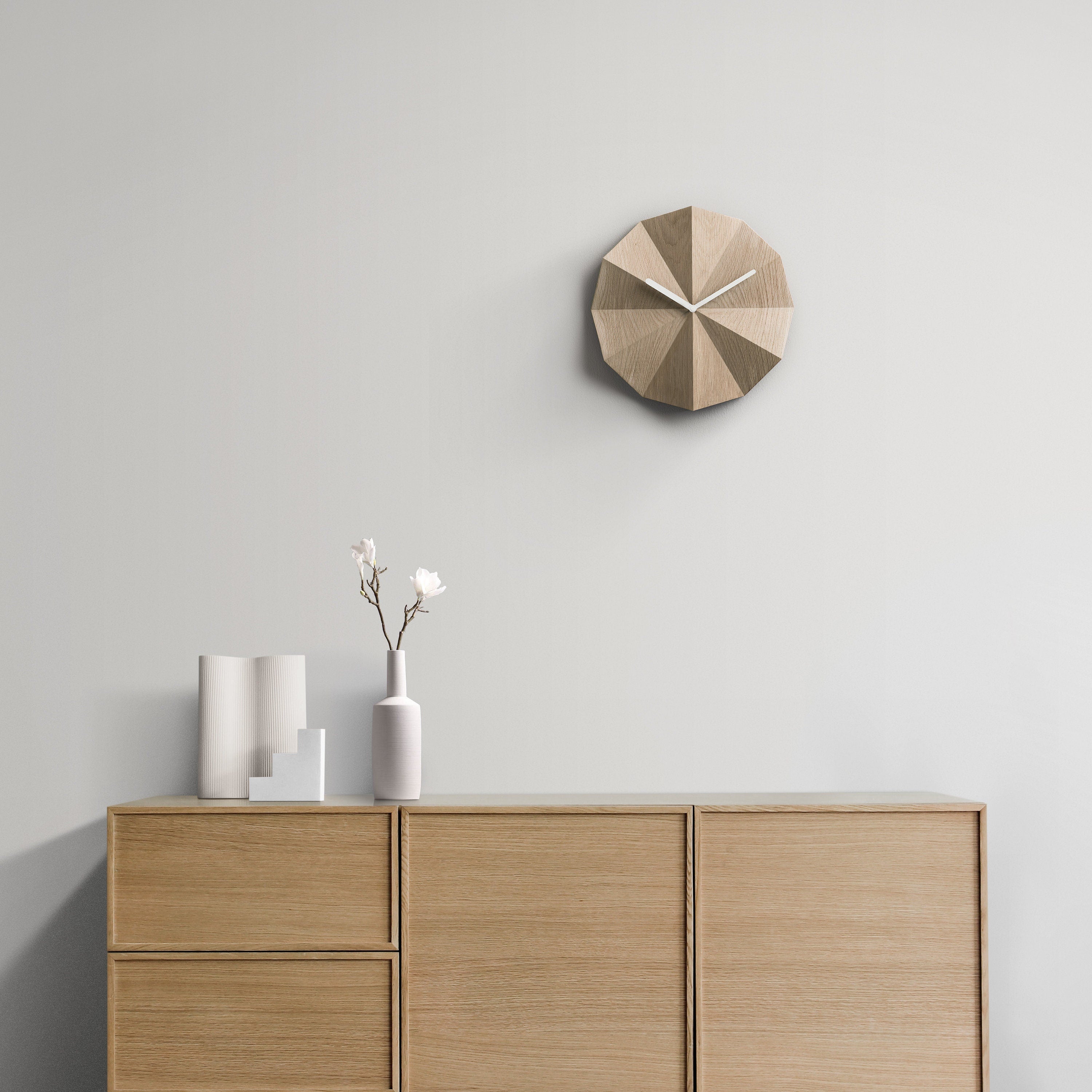 Delta Clock Oak • Minimalist Wooden Wall Clock • Natural Oak • Unique Home Wall Art • Office Decor