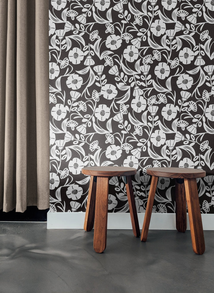 Black Flower Puzzle - Tomono