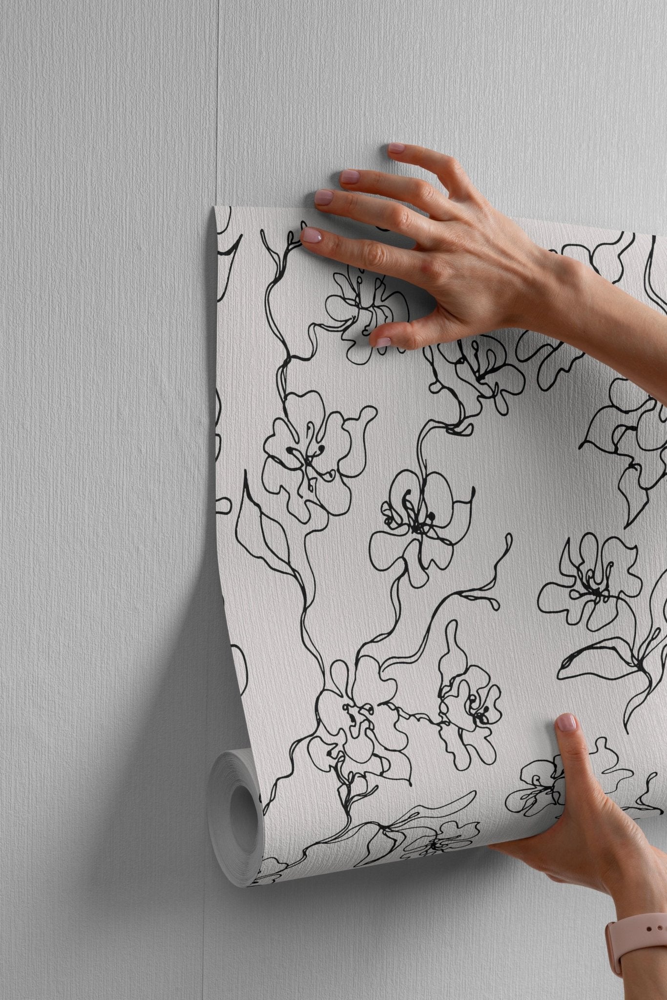 Black Subtle Apple Flowers - Tomono