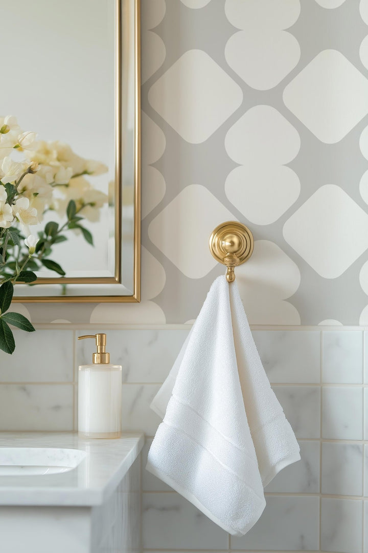 Bright Grey Geometric - Tomono