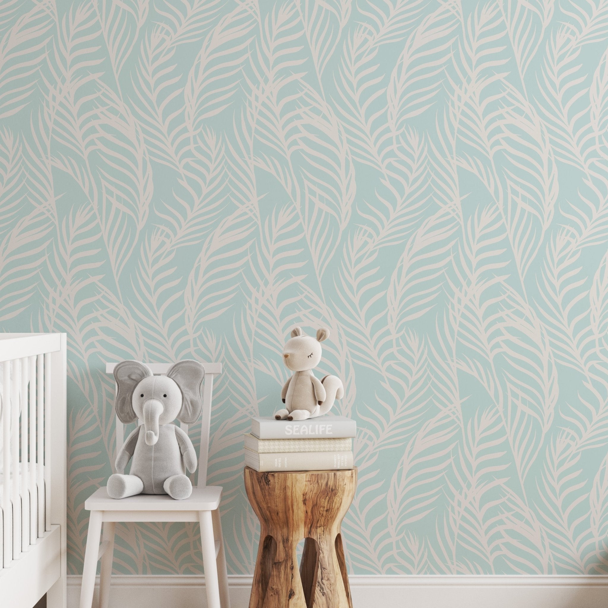 Bright Wavy Palm Leaves - Tomono