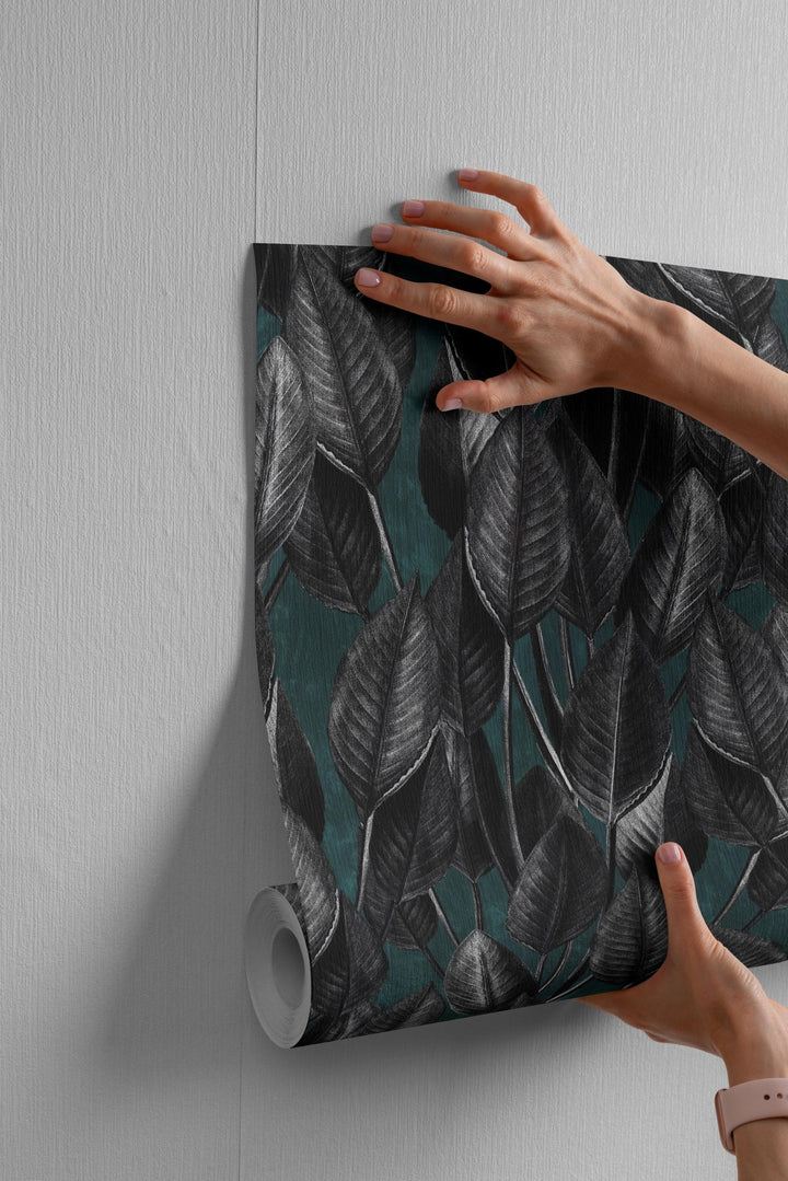 Dark Foliage - Tomono