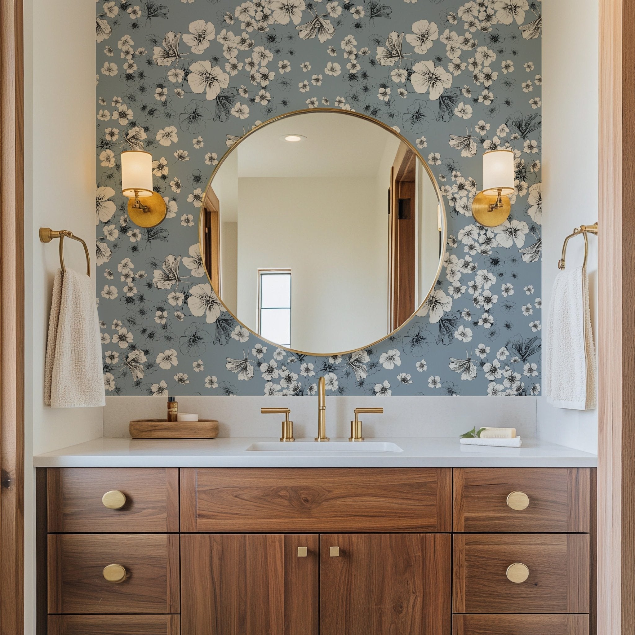 Delicate Gray Flowers - Tomono