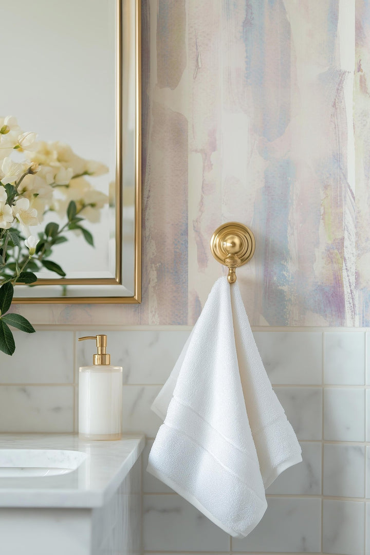 Delicate Watercolor Brushstrokes - Tomono