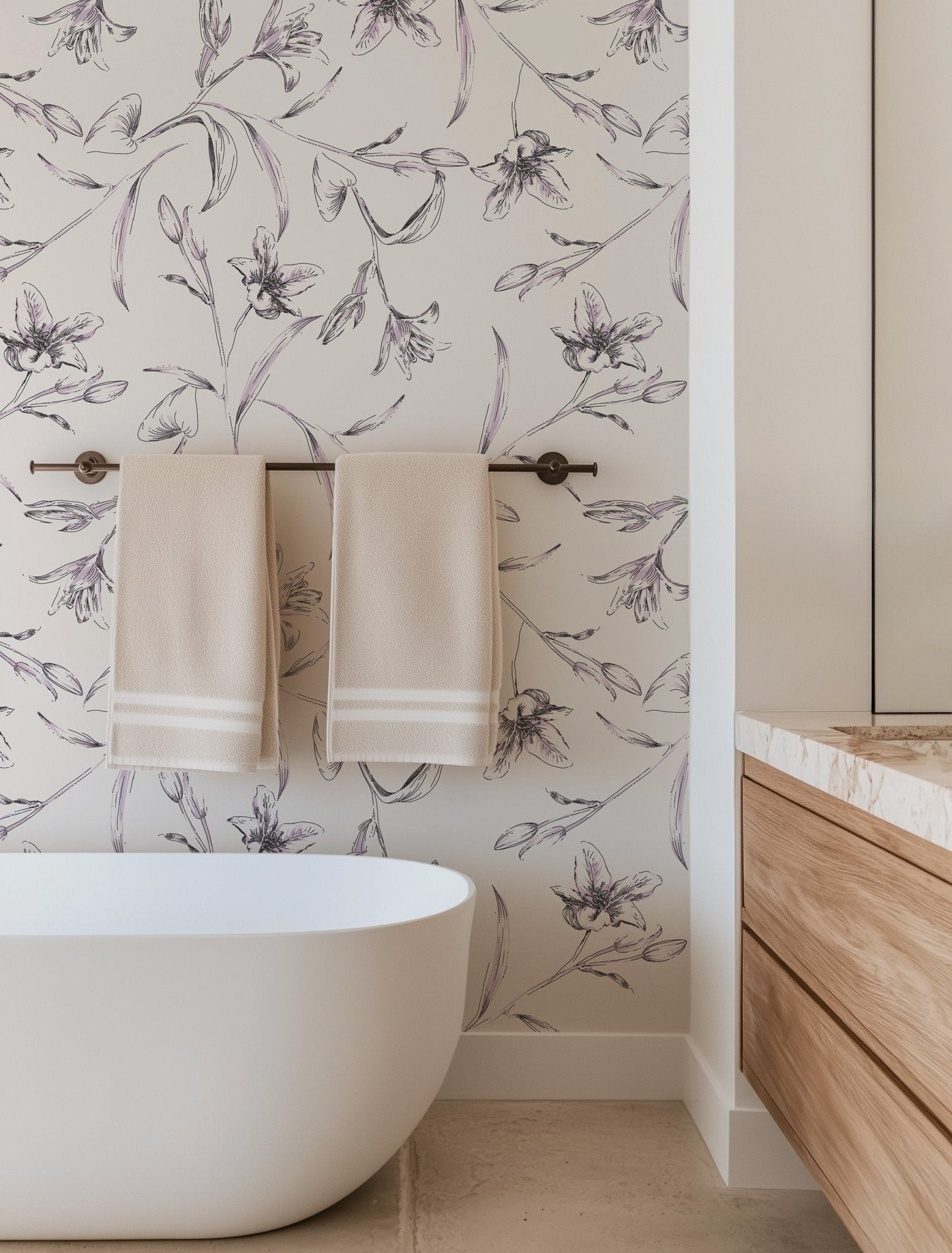 Outline Lily Fowers - Tomono