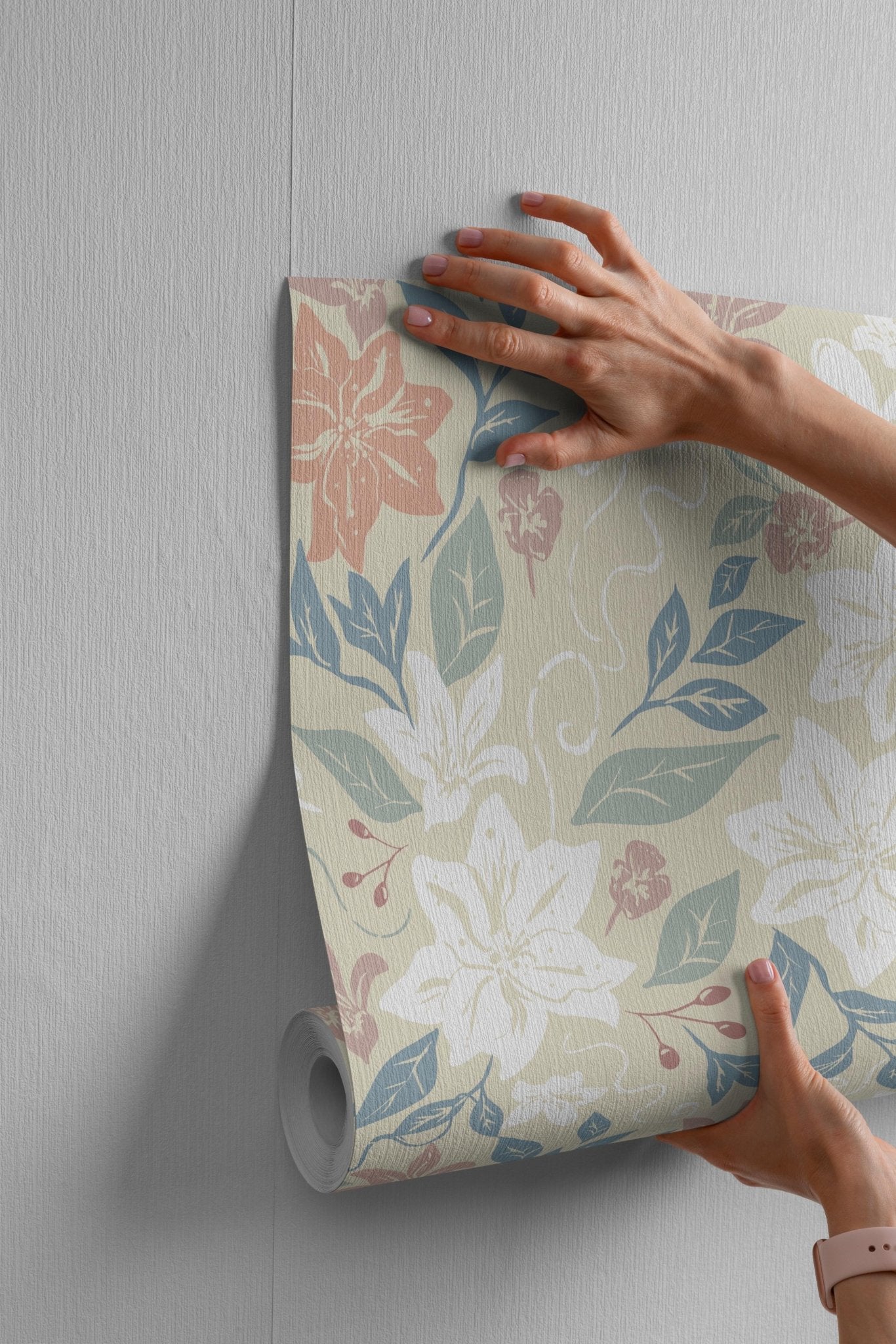 Soft Floral Harmony - Tomono