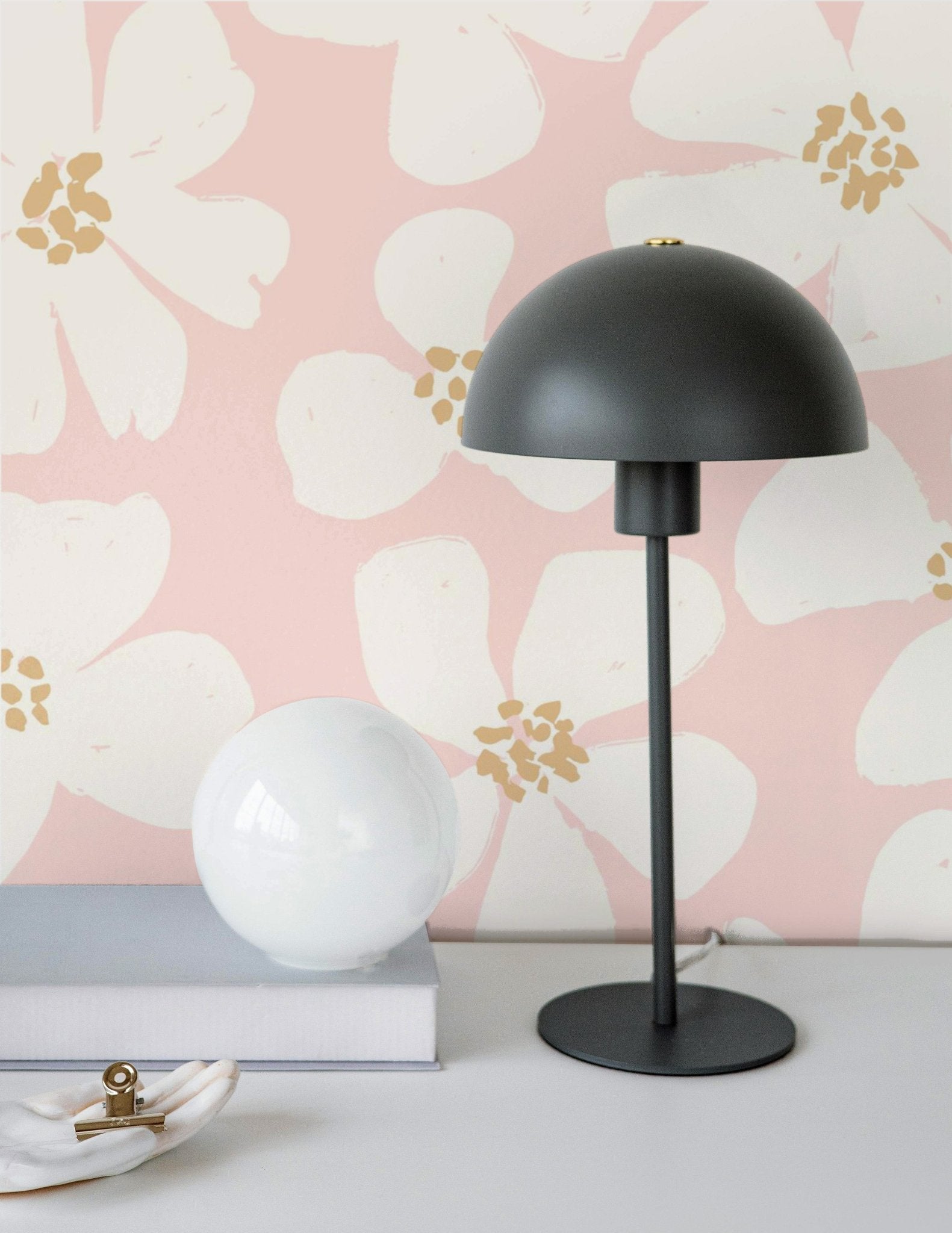 Sweet Pastel Flowers - Tomono