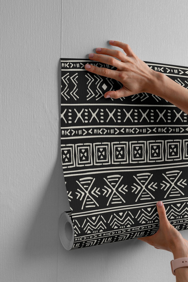 Tribal Figures - Tomono