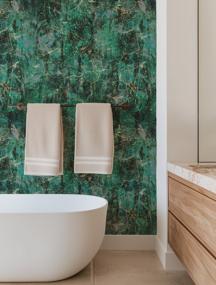 Tsavorite Stone - Tomono