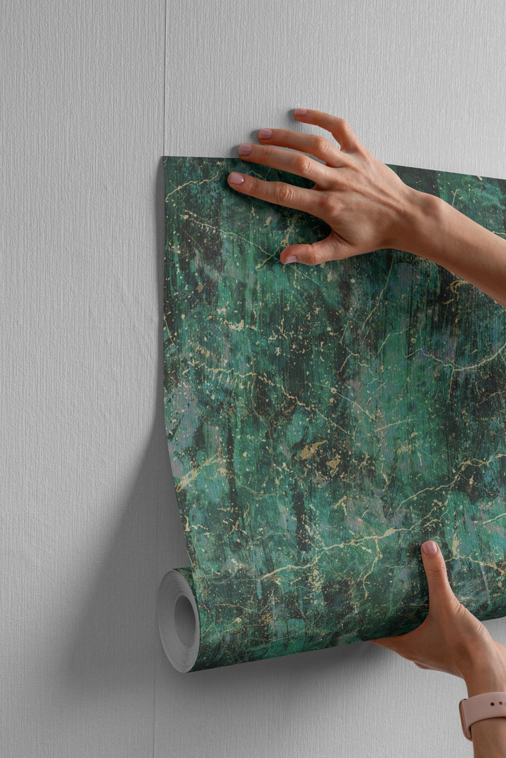 Tsavorite Stone - Tomono