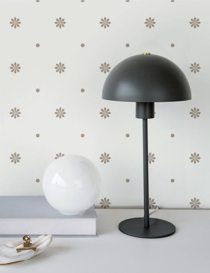 White Minimalist Flowers - Tomono