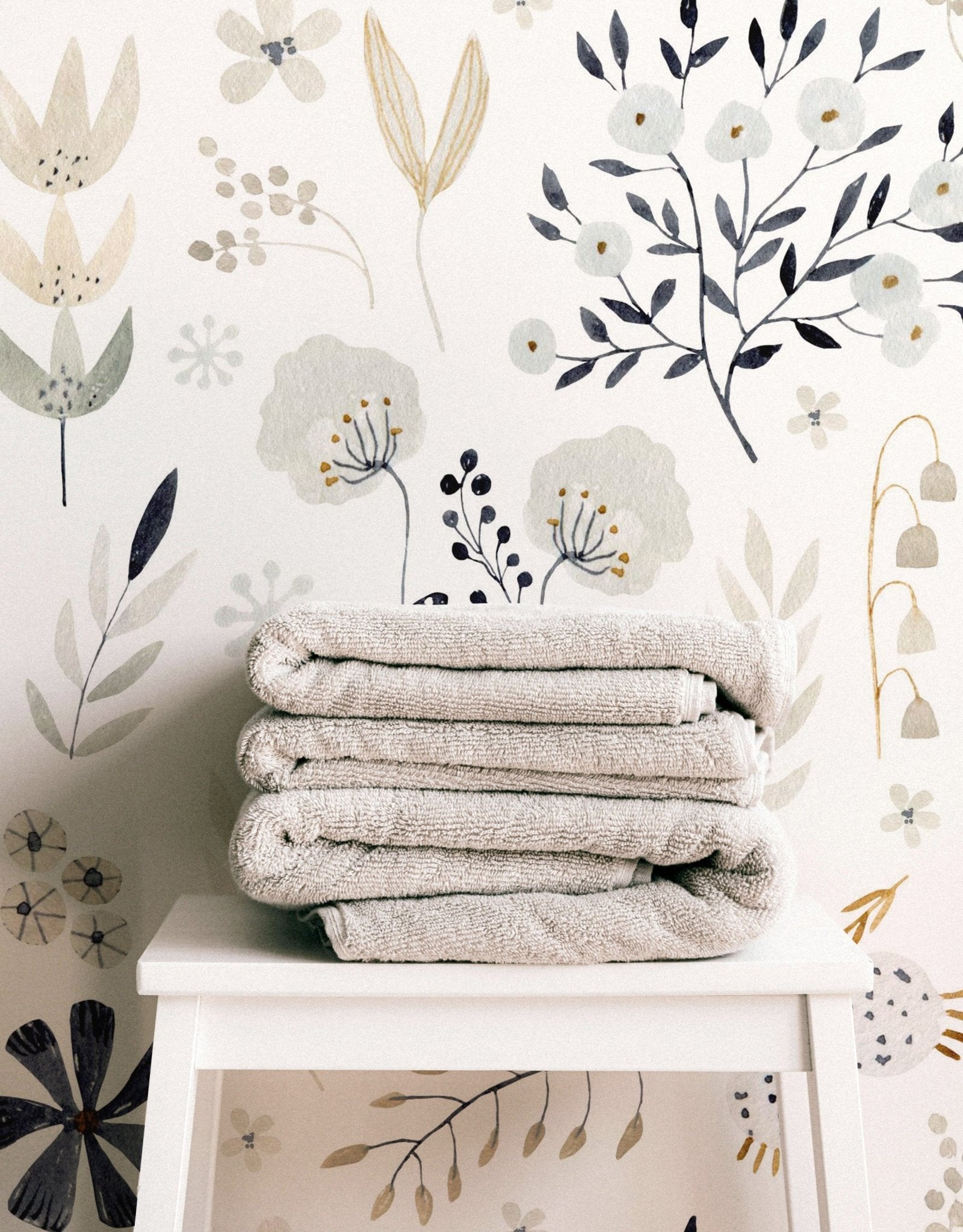 Winter Abstract Flowers - Tomono