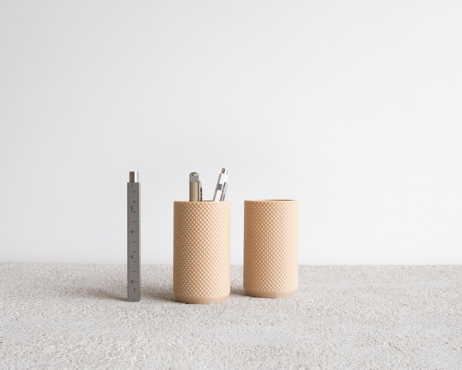 Piko Pen Holder