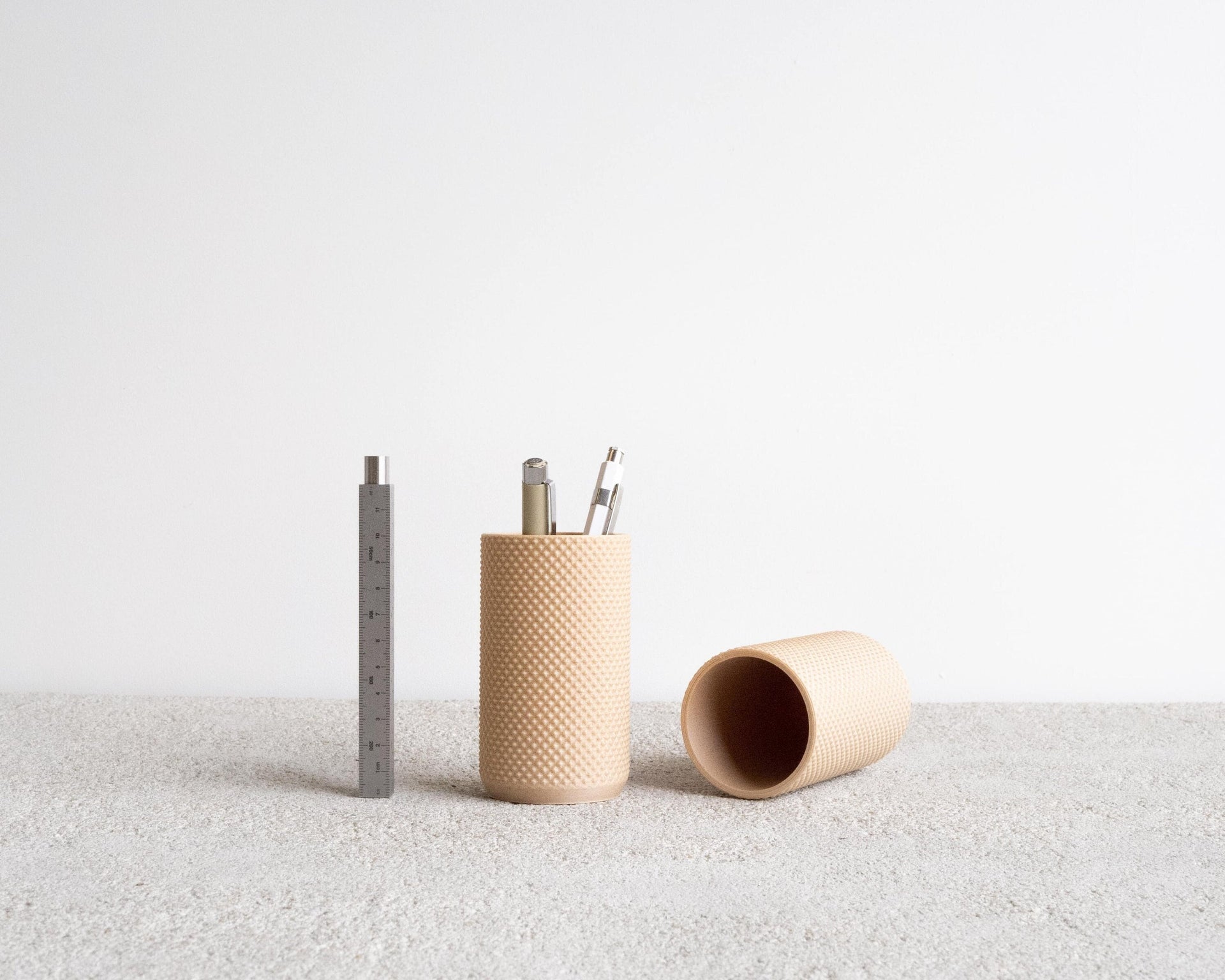 Piko Pen Holder