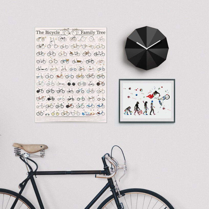 Delta Clock Black